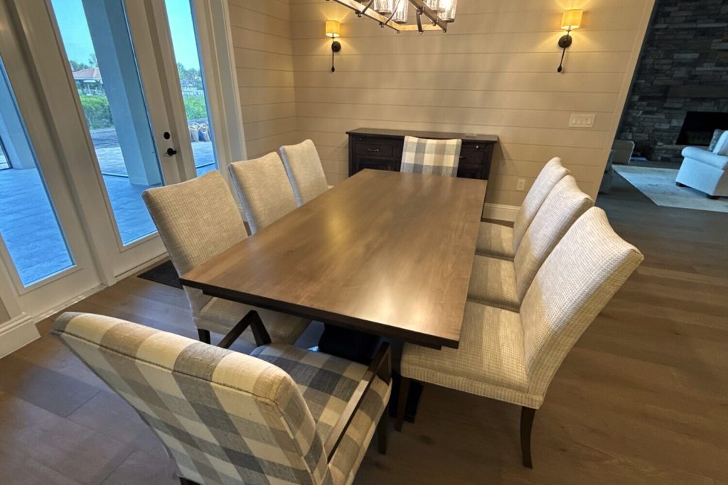 White-glove dining room furniture delivered, assembled and styled
